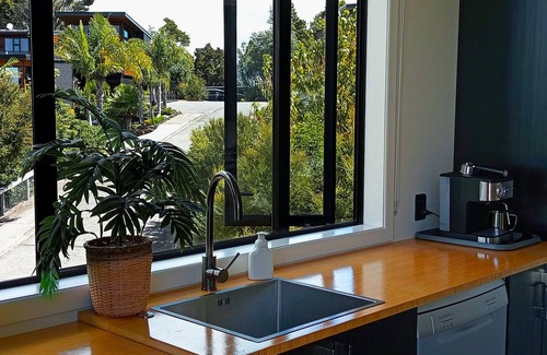 Paihia House | Paihia Lighthouse