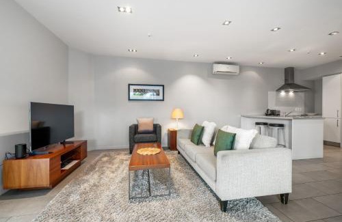 Paihia Apartment | Paihia Waterfront 1 Bedroom Apartment