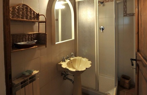 Buonconvento House | "PAINT" APARTMENT