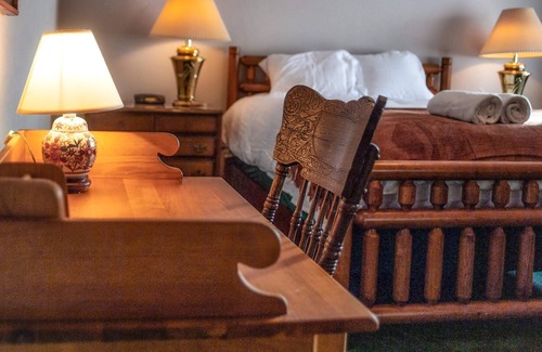 Worland House | Paint Rock Canyon Ranch - 3 Bedroom Nature Retreat