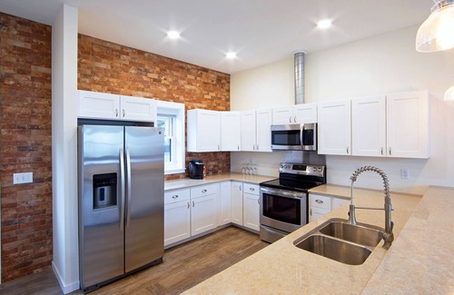 Watkins Glen House | Painted Rock Vacation Rental - Walking To Watkins Glen Attractions