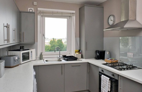 Paisley House | Paisley Haven on Renfrew Road