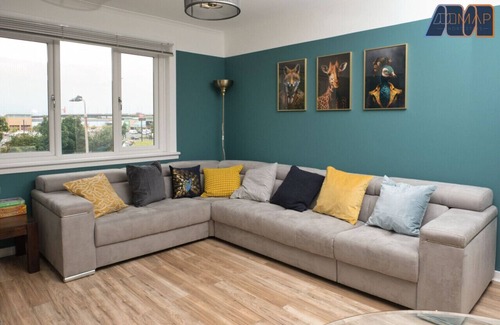Paisley House | Paisley Haven on Renfrew Road