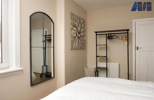 Paisley Apartment | Paisley Haven on Renfrew Road