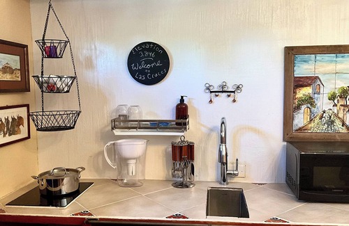 Mesilla Park House | Pajarito Casita; Cozy, Peaceful, West of the River