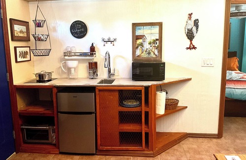 Mesilla Park House | Pajarito Casita; Cozy, Peaceful, West of the River