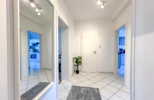 Mitte Apartment | PAKITO Kassel Zentrum - 3 Zimmer - Balkon - Top Lage - Parkplatz