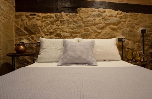 Logrono Historic Centre Apartment | Palacio del Marqués en Logroño con parking próximo
