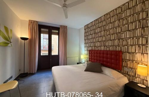 La Ribera Apartment | Palau de la música 5