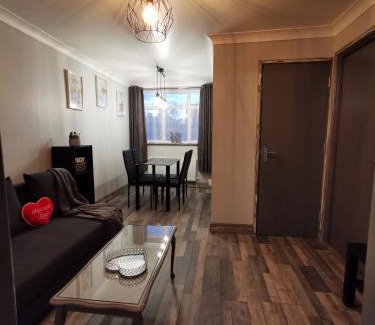 Haselbury Apartment | Palaz 2 - 2 Bedroom Flat