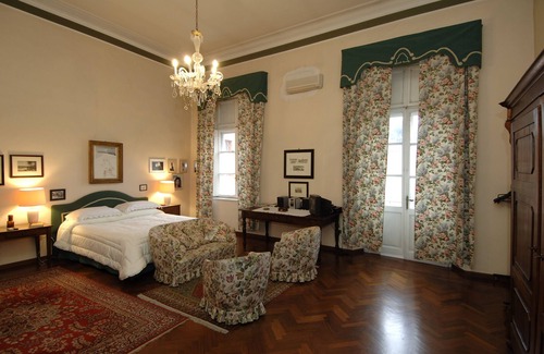 Old Town Bed & Breakfast | Palazzo Arrivabene B&B