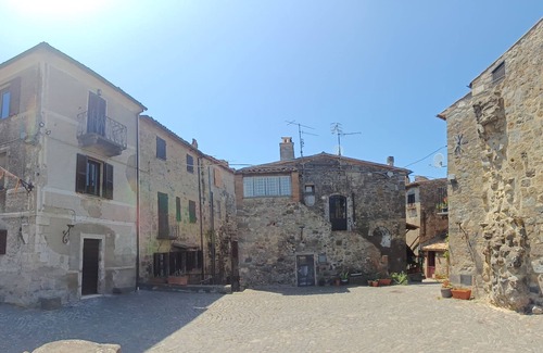 Bolsena House | Palazzo Bottino Guest House