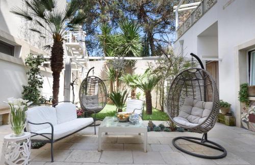 Lecce Bed & Breakfast | Palazzo Dei Dondoli