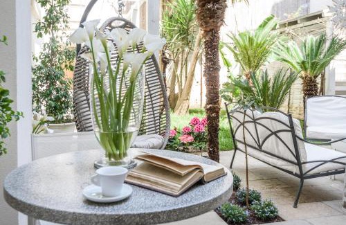 Lecce Bed & Breakfast | Palazzo Dei Dondoli