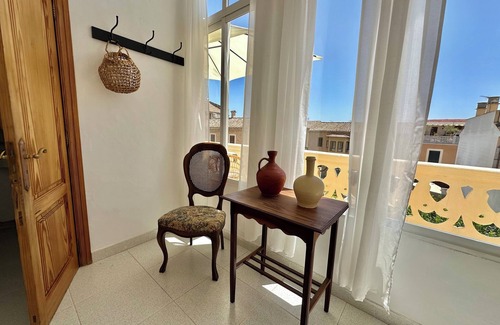 Sant Jordi House | Palazzo Grande Bellezza