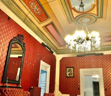 Mola di Bari Bed & Breakfast | Palazzo Introna
