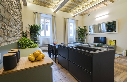 Duomo Apartment | PALAZZO OF LORDS DESIGN LUXURY LOFT/APT WITH VIEW, FLORENCE