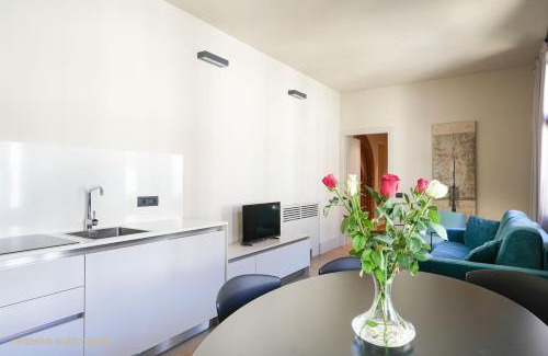 Asti Apartment | Palazzo Zoya Ludovico II
