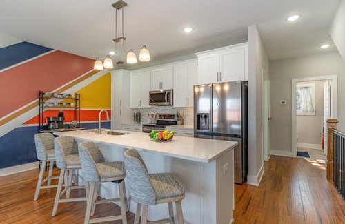 Nashville House | Palette - Private Patio - Mins to Nashville Zoo