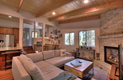 Alpine Meadows House | Palisades-Alpine Home w/Hot Tub