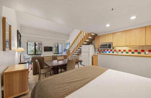 Olympic Valley Apartment | Palisades Tahoe Lodge Rentals Studio Loft #345