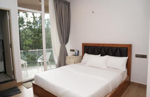 Chikkamagaluru Hotel | Pallakki Comforts Chikmagalur