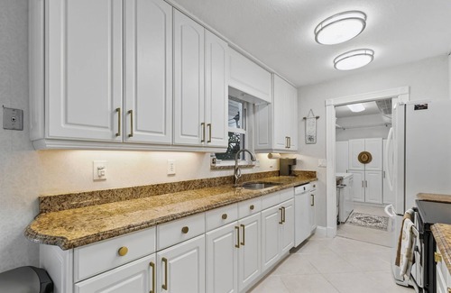 Lake Clarke Shores House | Palm Beach Paradise