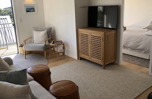 Palm Beach House | PALM BEACH SEA VIEWS WITH A TOUCH OF LUXURY AWAITS, FREE WIFI & POSSIBLY A CAR