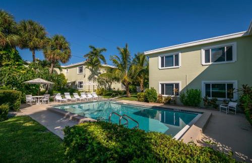 Ilexhurst House | Palm Cay 4