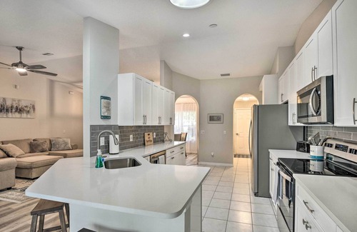 Palm Coast House | Palm Coast Retreat w/Lanai < 8 Mi to Beach!