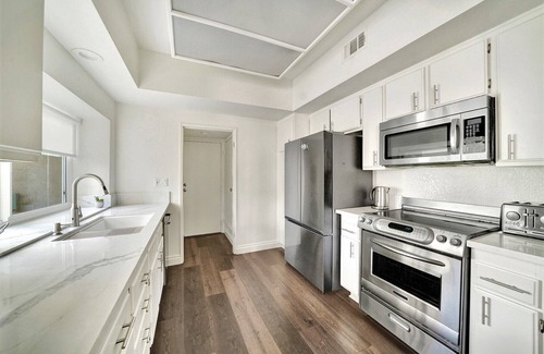Laguna Niguel House | Palm Court - POOL! Fireplace! 10 Minutes to Beach! Come Explore Laguna Niguel!