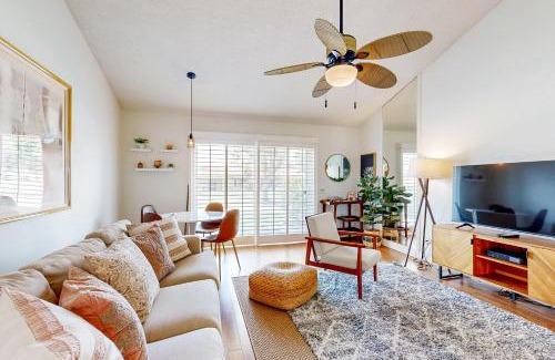 Palm Desert Apartment | Palm Desert Resorter 42-04 Permit# STR2025-0137