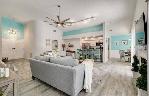 Palm Harbor House | Palm harbor/Crystal Beach 3/2 W Heated pool & Spa