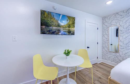 Galveston Apartment | Palm Springs Studio Apartment