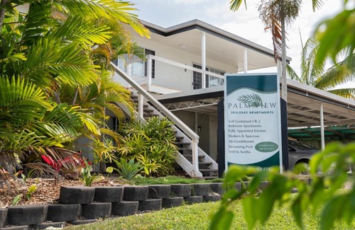 Bowen Apartment | Palm View Holiday Apartments