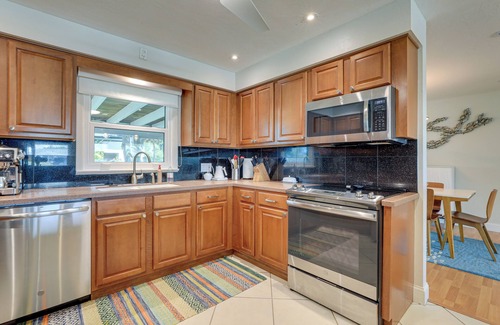 Palmetto House | Palmetto Waterfront Vacation Rental w/Boat Dock!