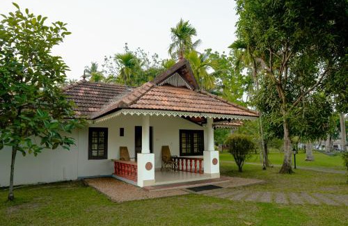 Alappuzha Resort | Palmgrove Lake Resort