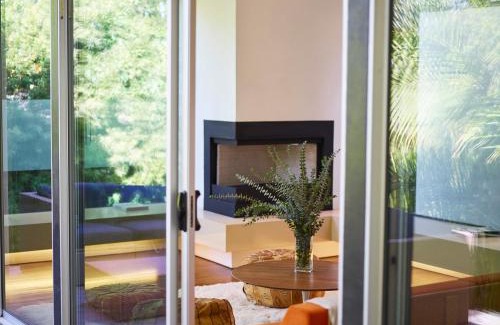 Venice House | Palms Place