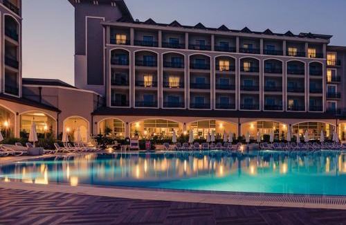 Side Resort | Paloma Oceana