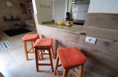 Santa Cruz de Tenerife Apartment | Pambnb - Seaview Escape with Elegant Charm