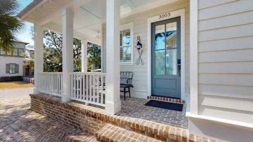 Jekyll Island Apartment | PAMMY'S OAKS AND SAND OCEAN OAKS Duplex