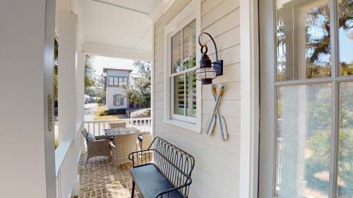 Jekyll Island Apartment | PAMMY'S OAKS AND SAND OCEAN OAKS Duplex