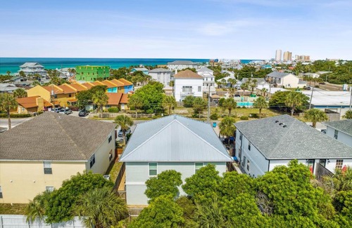 Bahama Beach House | Panama Breeze Unit B
