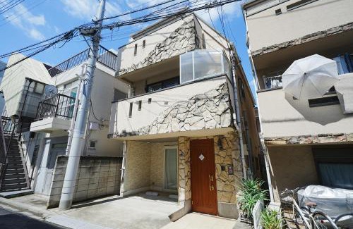 Shinjuku House | Panda Style 3-story 9ppl House FreeParking 3br&tub