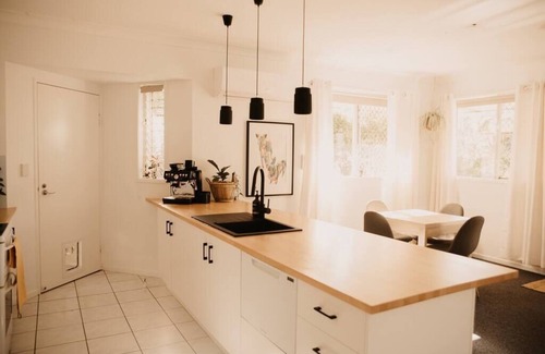 Yeppoon House | Pandanus Villa Yeppoon QLD