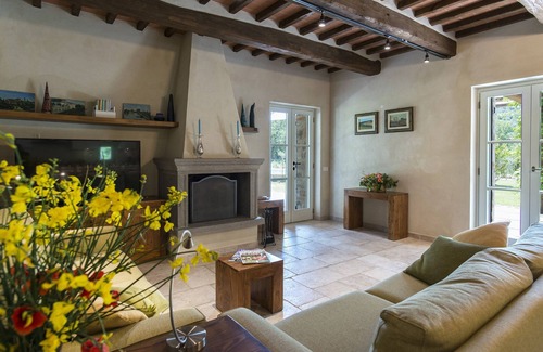 Seggiano Other | Pangea Villa 8 -Heated pool included ask when -Usually min 7 nights
