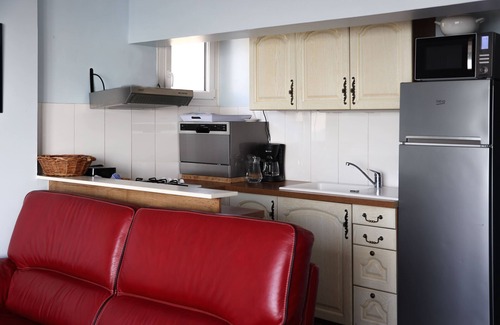 Saint-Martin-aux-Buneaux Apartment | Panoramic sea view - Plage des Petites Dalles - 6/7 pers