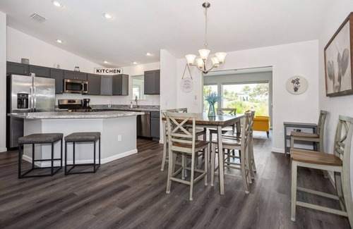 Leesburg House | Panorama Haven – Golf, Hot Tub & Pure Relaxation!