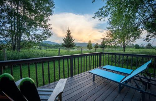 Davis House | Panorama Point - Gorgeous views, hot tub, theater