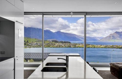 Queenstown Villa | Panorama Terrace Luxury - Breathtaking Views